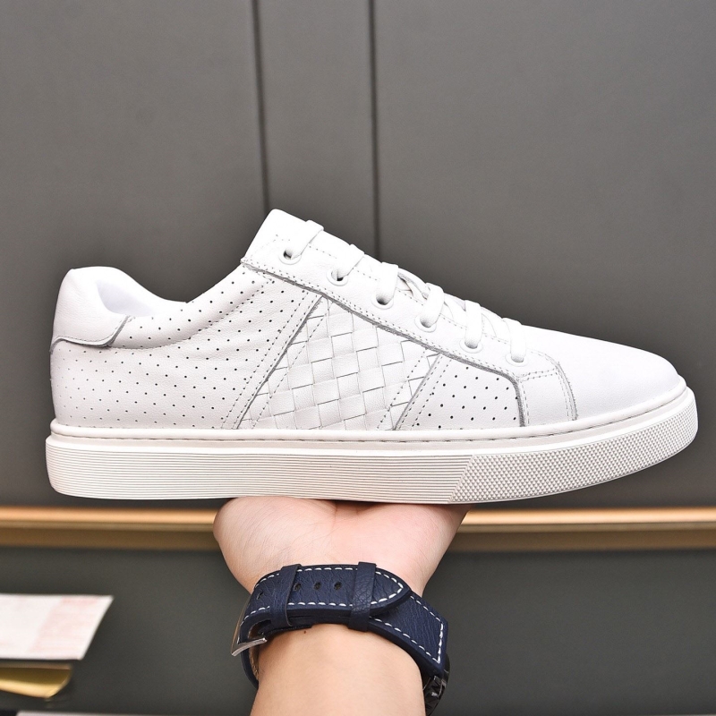 bo*te*ga Ve*ne*ta casual shoes